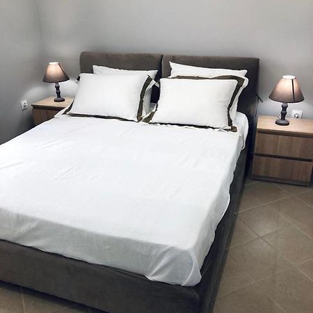Charming Apartment In Faliro! Athen Eksteriør billede